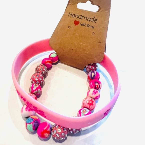 Homemade Breast Cancer Awareness bracelets - Picture 3 of 7